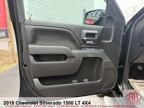 Used 2018 Chevrolet Silverado 1500 LT w/ LT Eassist Package image 9