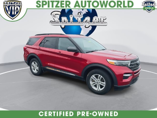 Used 2024 Ford Explorer XLT w/ Equipment Group 202A AWD/4WD image 2