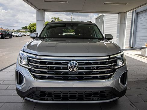 Used 2024 Volkswagen Atlas SE FWD image 8