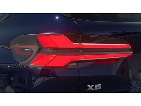 New 2026 BMW X5 M60i AWD/4WD image 8