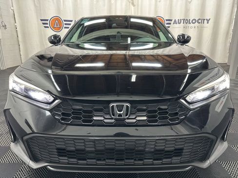 Used 2025 Honda Civic Sport image 3