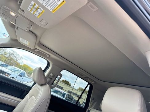 Certified 2024 Ford Expedition Limited image 20