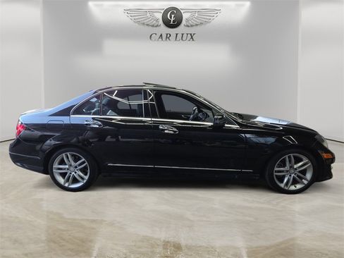Used 2014 Mercedes-Benz C 250 Sedan w/ Multimedia Package image 6