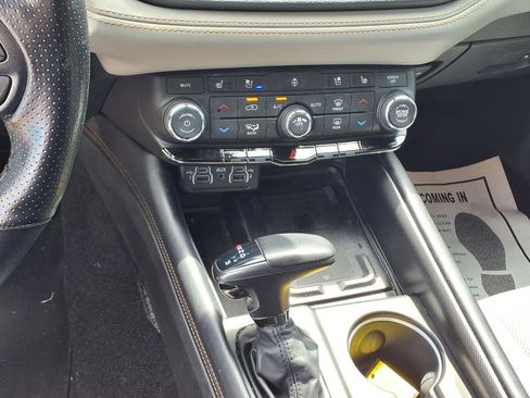 Used 2021 Dodge Durango R/T w/ Trailer Tow Group IV AWD/4WD image 8