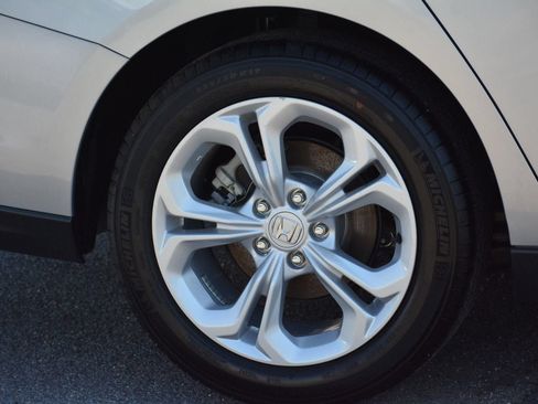 Used 2025 Honda Accord LX image 31