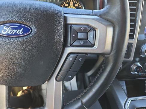 Used 2020 Ford F150 Platinum w/ Technology Package AWD/4WD image 19