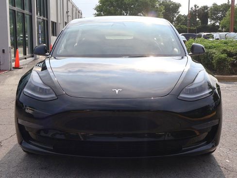 Used 2023 Tesla Model 3 Standard Range RWD image 11