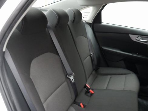 Used 2023 Kia Forte LXS image 22