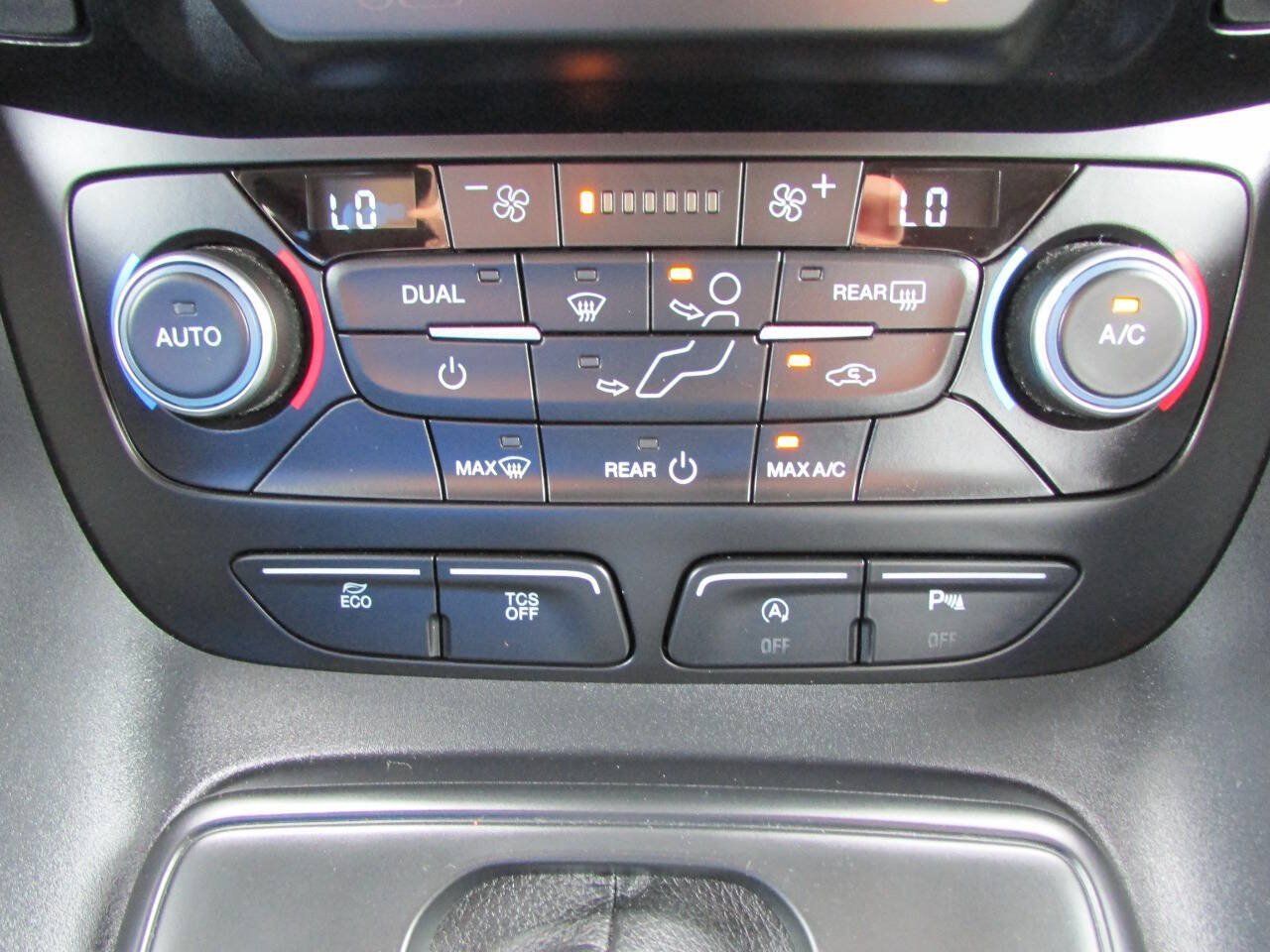 Used 2023 Ford Transit Connect XLT FWD image 24