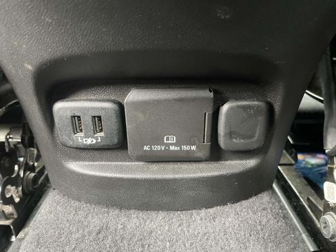 Used 2017 Chevrolet Malibu LT w/ Driver Confidence Package FWD image 11