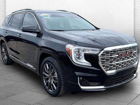 Used 2022 GMC Terrain Denali w/ Black Diamond Edition AWD/4WD image 1