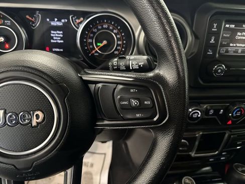 Used 2021 Jeep Wrangler Sport AWD/4WD image 13