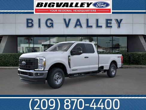 New 2026 Ford F250 XL w/ XL Chrome Package image 1