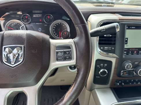 Used 2018 RAM 2500 Laramie w/ Convenience Group AWD/4WD image 23