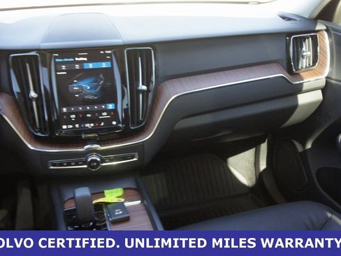 Certified 2024 Volvo XC60 B5 Plus w/ Protection Package Premier image 13