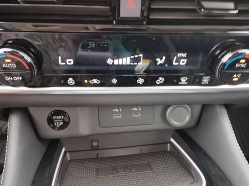 New 2026 Nissan Rogue Platinum AWD/4WD image 21