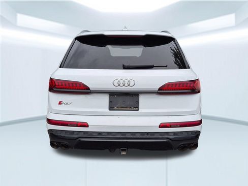 Used 2023 Audi SQ7 Prestige AWD/4WD image 4