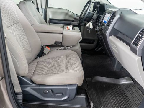 Used 2020 Ford F150 XLT w/ Equipment Group 302A Luxury AWD/4WD image 8