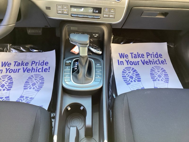 New 2027 Hyundai Kona SEL Sport AWD/4WD image 26