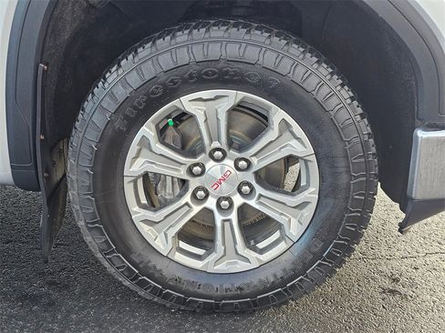 Used 2021 GMC Sierra 1500 SLE image 9