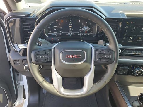 Used 2025 GMC Sierra 1500 SLT w/ SLT Premium Package image 24