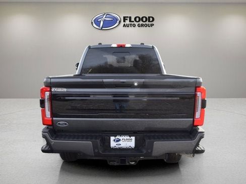 New 2026 Ford F350 Platinum w/ FX4 Off-Road Package image 3