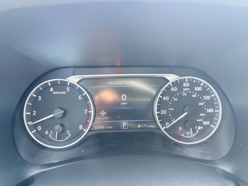 Used 2023 Nissan Sentra SV FWD image 26