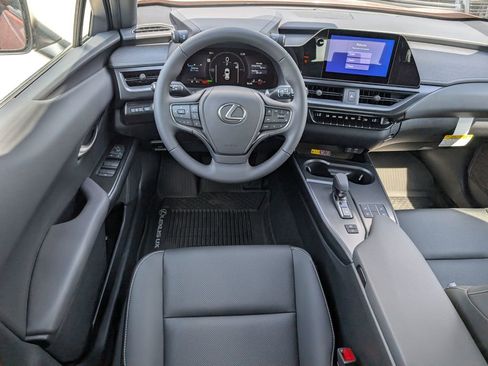 New 2026 Lexus UX 300h FWD image 3
