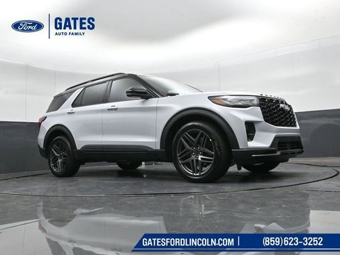 New 2026 Ford Explorer ST w/ Sun And Sound Package image 35