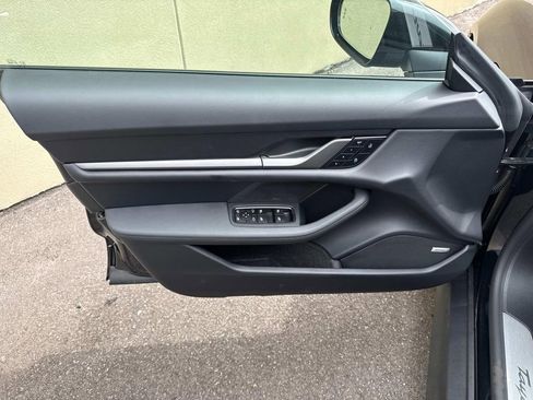 New 2025 Porsche Taycan image 20