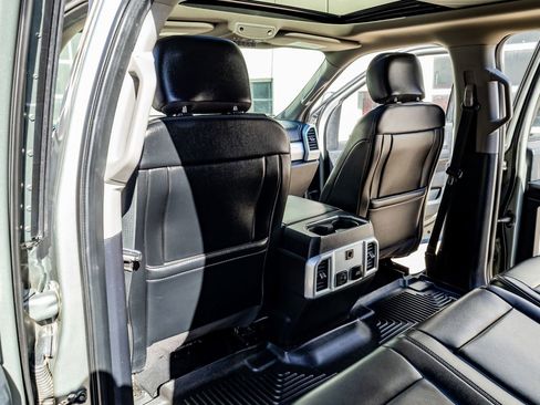 Used 2020 Ford F250 Lariat image 32