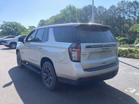 Used 2022 Chevrolet Tahoe Z71 w/ Luxury Package image 4