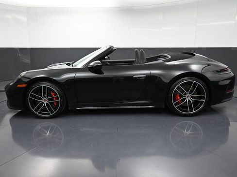 New 2026 Porsche 911 Carrera S image 32