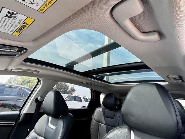 Used 2024 Hyundai Tucson Limited AWD/4WD image 15