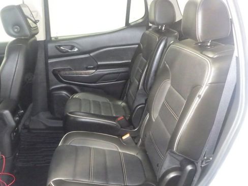 Used 2020 GMC Acadia Denali w/ LPO, Floor Liner Package AWD/4WD image 8