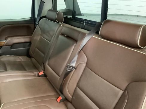 Used 2018 Chevrolet Silverado 1500 High Country w/ High Desert Package image 7