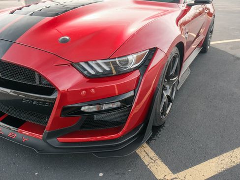 Used 2020 Ford Mustang Shelby GT500 w/ Carbon Fiber Track Pack image 99