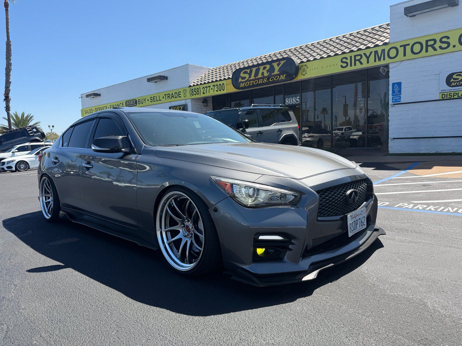Used 2016 INFINITI Q50 Sport RWD image 1
