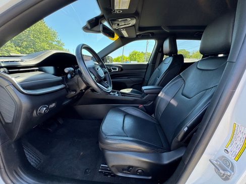 Used 2022 Jeep Compass High Altitude image 11