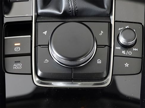 New 2025 MAZDA MAZDA3 2.5 Turbo Sedan w/Premium Plus image 43