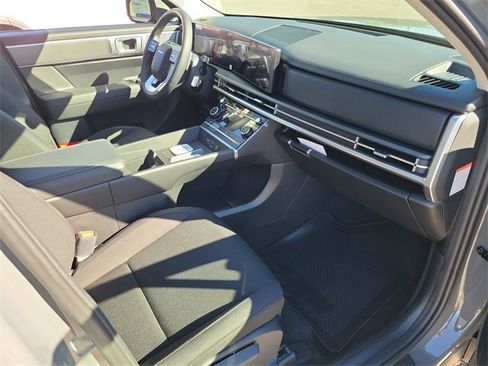 New 2026 Hyundai Santa Fe SE image 16