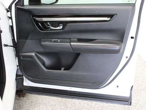 Used 2025 Honda CR-V Sport Touring image 37
