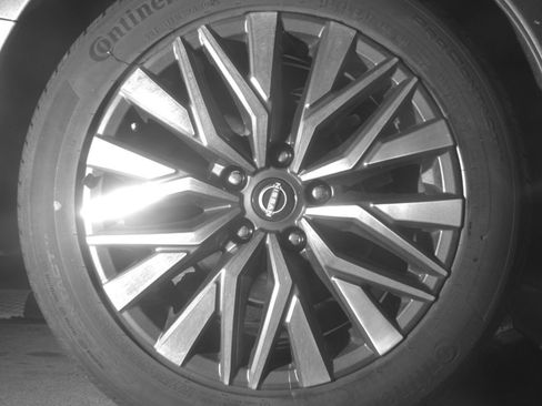 Used 2025 Nissan Altima 2.5 SV FWD image 18