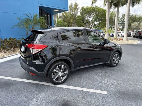 Certified 2022 Honda HR-V EX-L image 8