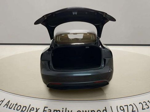 Used 2025 Tesla Model 3 Long Range image 18