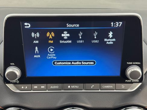 Used 2023 Nissan Sentra SR w/ SR Premium Package FWD image 23