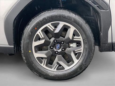 Used 2026 Subaru Forester Premium image 24