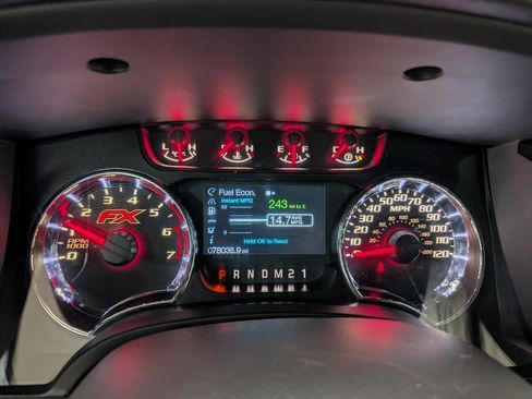 Used 2014 Ford F150 FX4 w/ Equipment Group 402A Luxury AWD/4WD image 9
