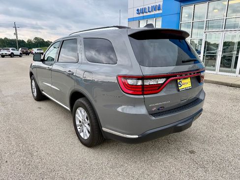 Used 2024 Dodge Durango SXT w/ Trailer Tow Group IV image 2