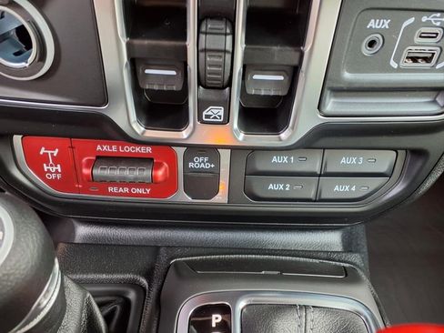 New 2025 Jeep Wrangler Willys image 22